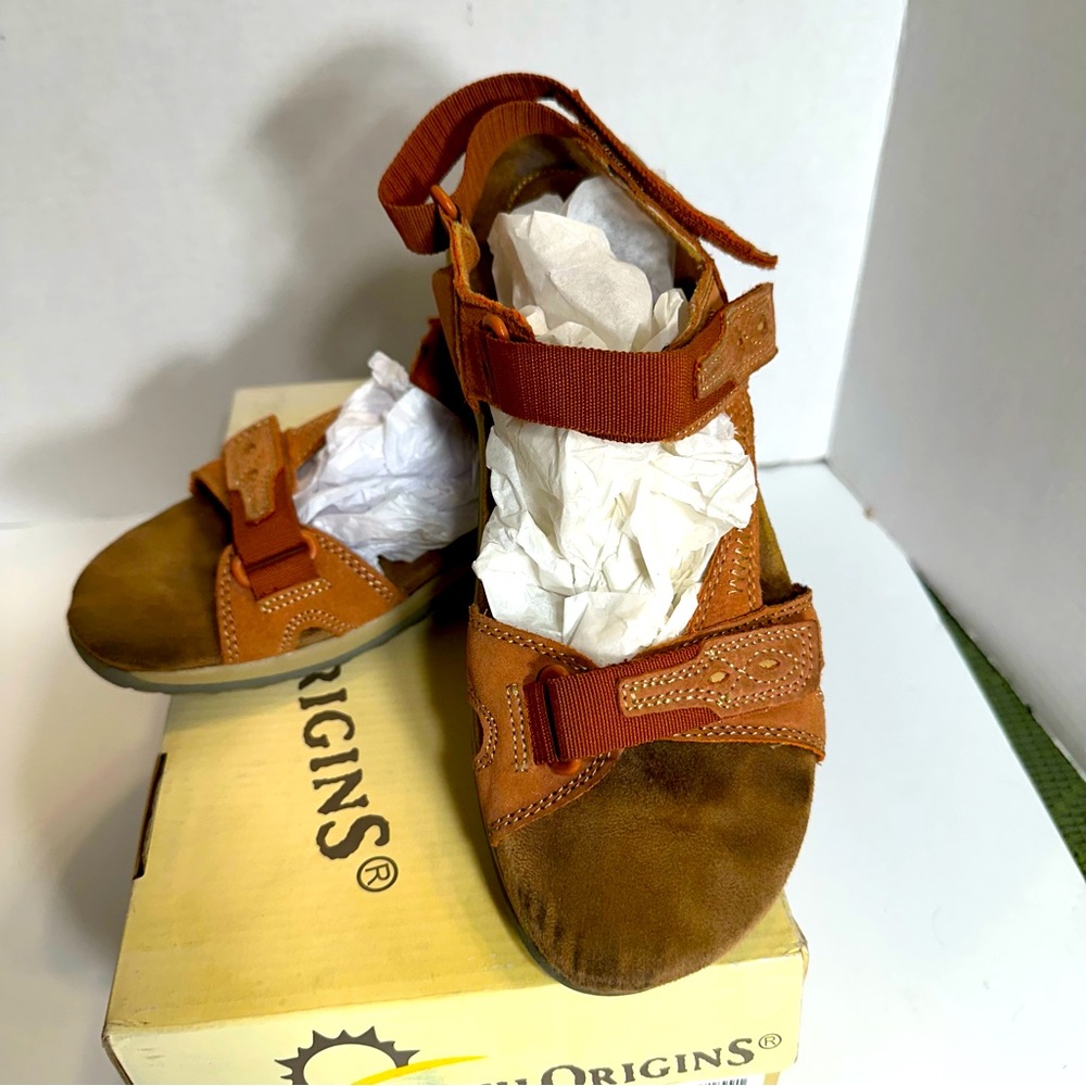 Earth Origins Womens Barkley Sun Orange Suede Sandals Size 8.5